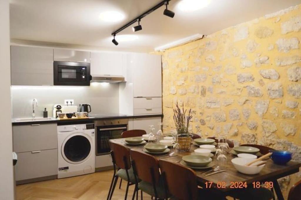 Magnificient Parisian Flat - Parisian Heart Apartment Екстериор снимка
