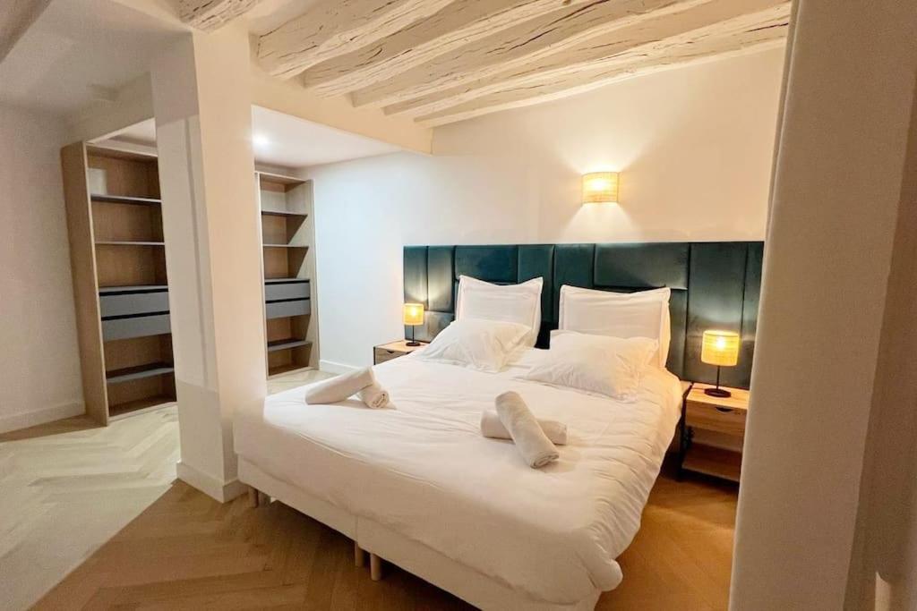 Magnificient Parisian Flat - Parisian Heart Apartment Екстериор снимка